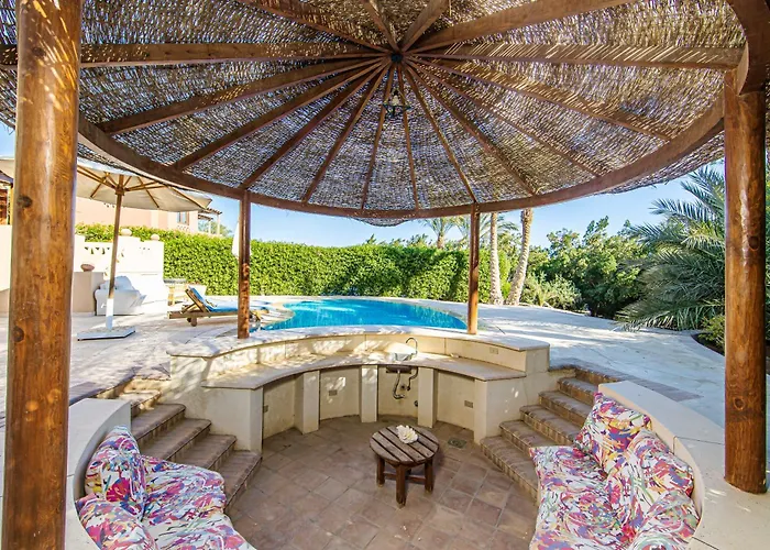 Cozy With Private Pool In Upper Nubia Villa *
